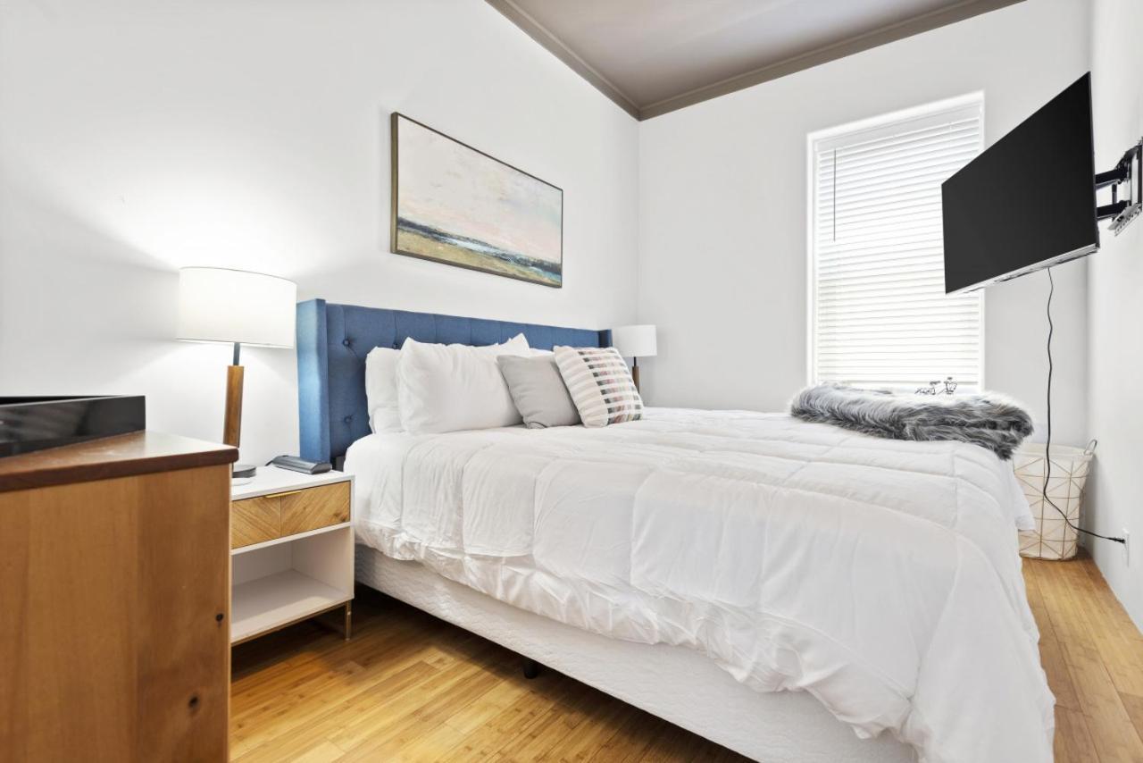 115 N Main Huge 2 Bedroom Unit On Main Street Saint Charles Luaran gambar